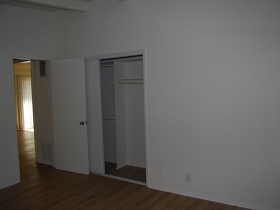 5th image of 12409 Texas Ave #5