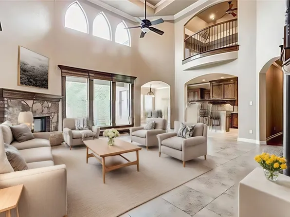 1808 Pintail Pkwy, Euless, TX 76039