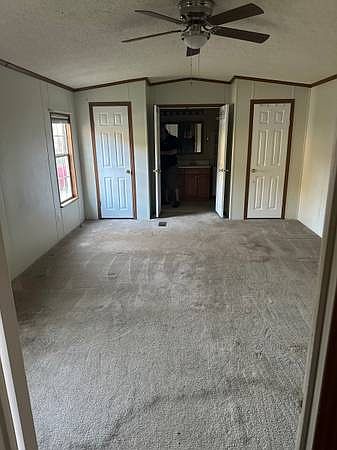 2nd image of 39 Copperhead Ln