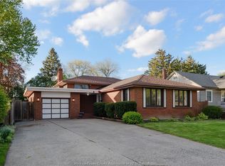 740 Kennedy Dr W, Windsor, ON N9G1S9