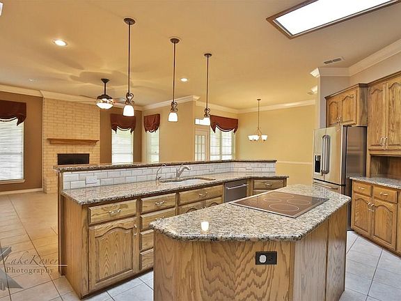 3rd image of 2134 Westminster Dr