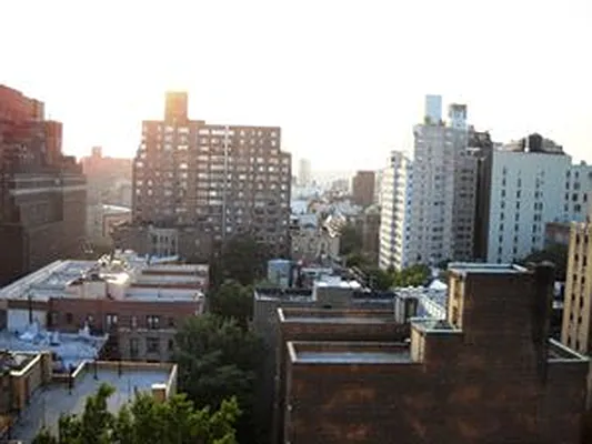 Sold by Douglas Elliman | media 14