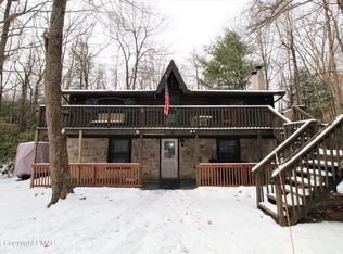 21 Oakland Dr, Albrightsville, PA