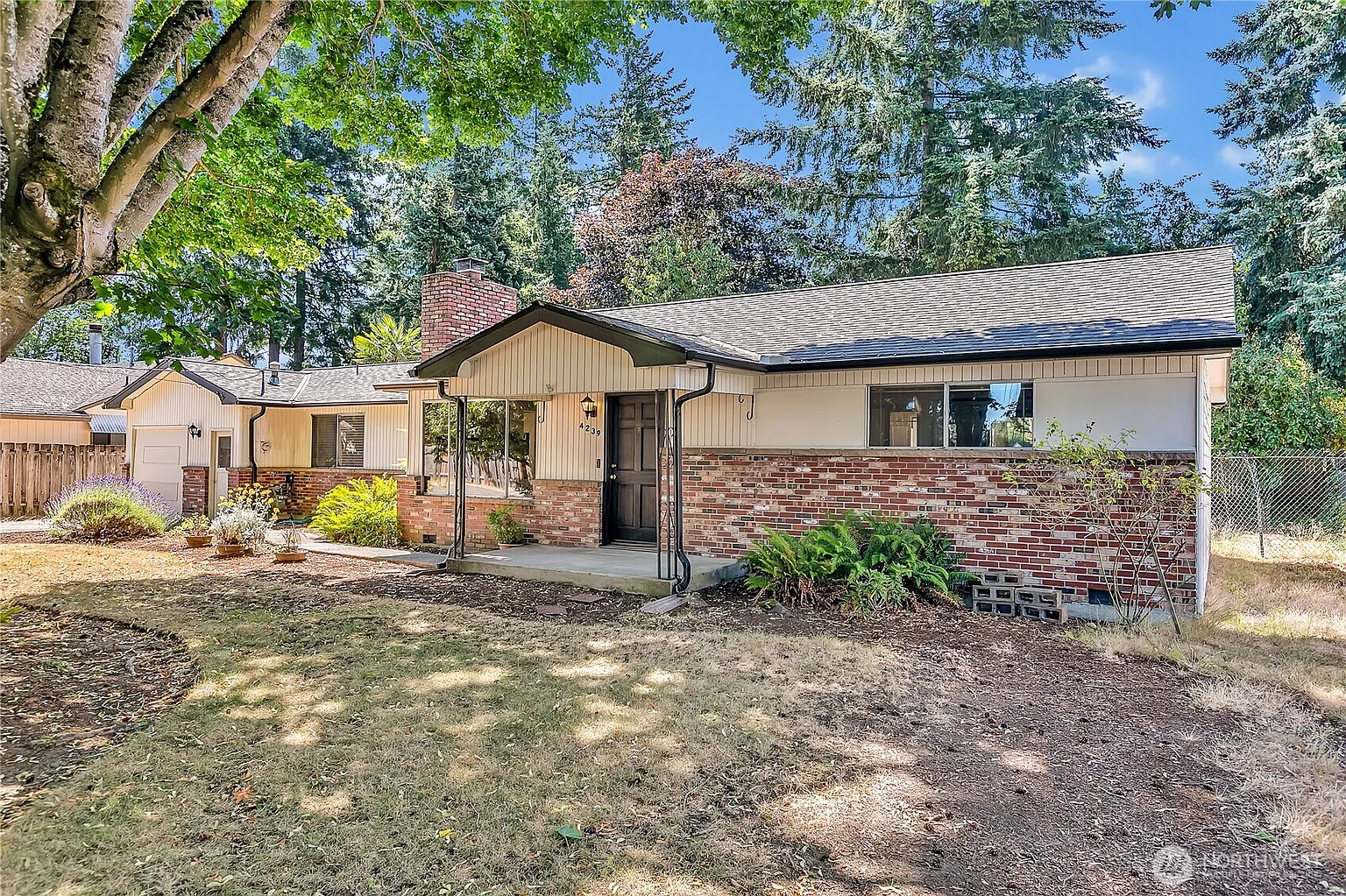 4239 S 184th Place photo 1