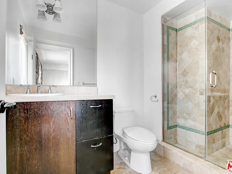 1096 S Bedford Dr #102 — Photo 10