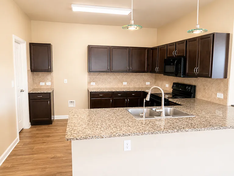 11640 Cambrian Rd — Photo 9