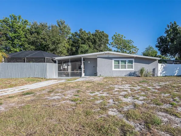 4360 Porpoise Dr SE, Saint Petersburg, FL 33705