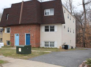 153 Meadowbrook Ln #A, Brookhaven, PA 19015