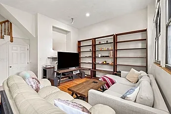 113 W Dedham St — Photo 11
