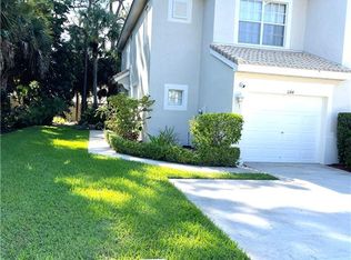 1144 Woodfield Ct, Greenacres, FL 33415