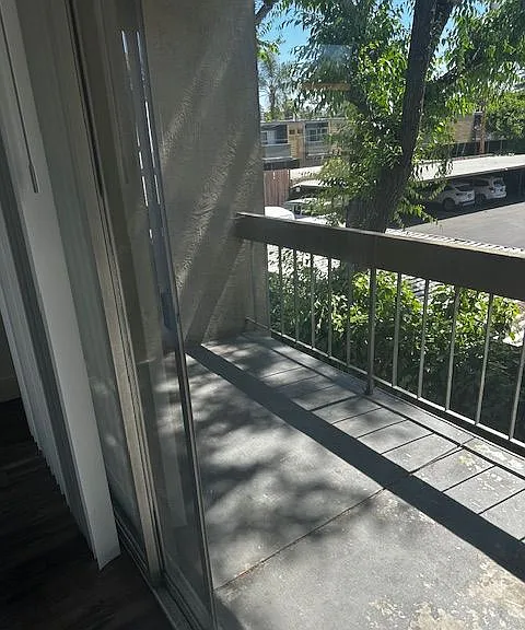 Modera — Photo 29
