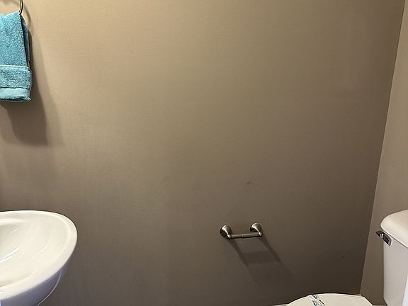5th image of 2507 Jackalope St