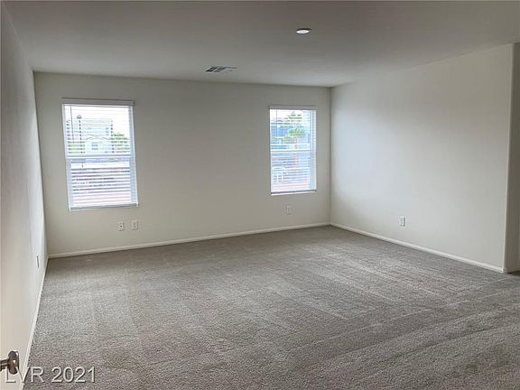 3rd image of 9221 Nanjing Ave