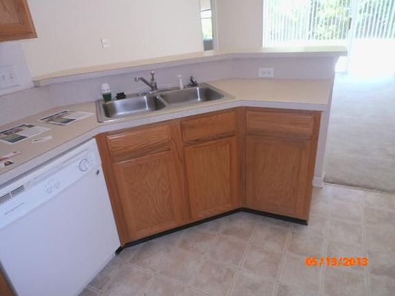 5th image of 11 Plainview Dr #A