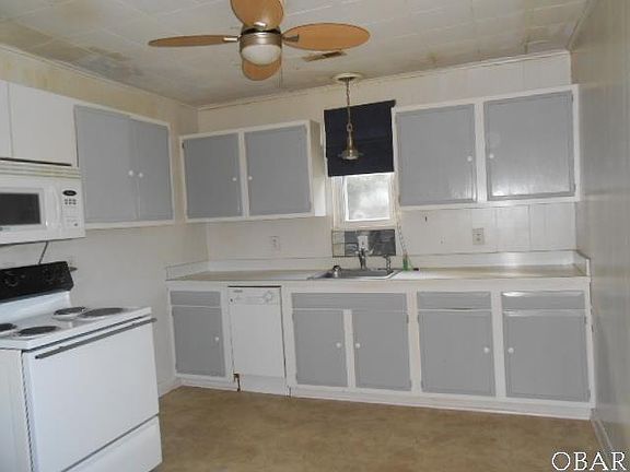 4th image of 204 W Avalon Dr