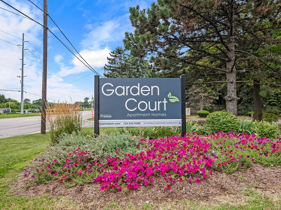 Garden Court Apartments