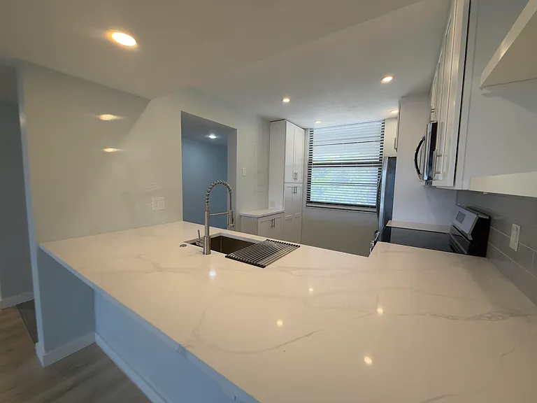 3710 Whitehall Dr #404 — Photo 6
