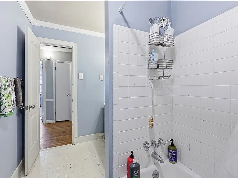 9201 Sandburg Ave — Photo 21