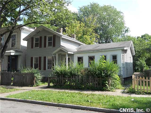 1st image of 428 Hawley Ave