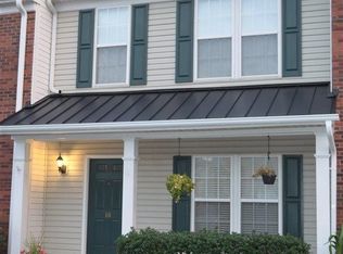 16 Spring Crossing Cir, Greer, SC 29650