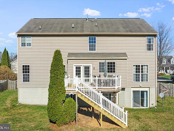 4th image of 164 Victoria Ln