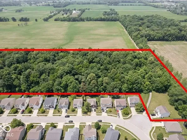 10604 Pavilion Dr, Indianapolis, IN 46259