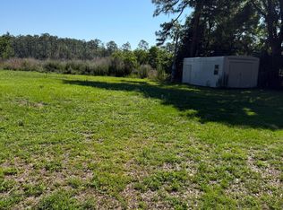 222 Lake Shore Rd, Interlachen, FL 32148
