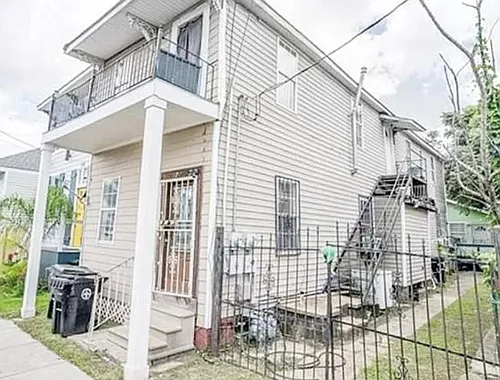 2717 Marais St Photo 1