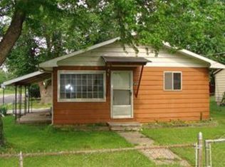 2430 N Cottage Ave, Springfield, MO 65803