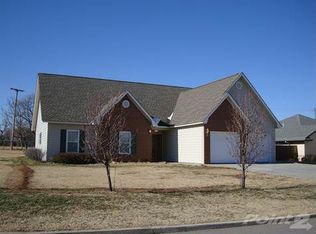 3008 Manchester Dr, Anadarko, OK 73005