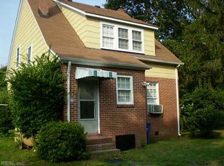 9706 River Rd, Newport News, VA 23601