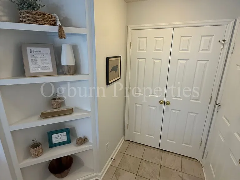 324 Scholastic Ct — Photo 11