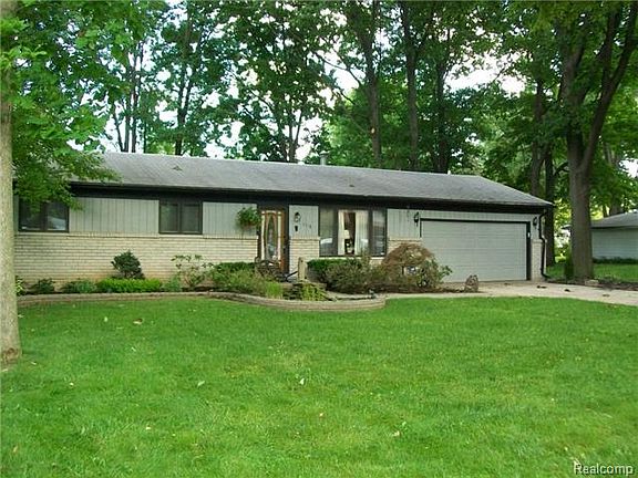 2nd image of 11118 Speedway Dr