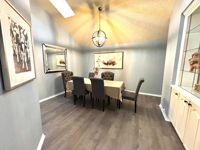 3315 Scarlet Oak Ct — Photo 17