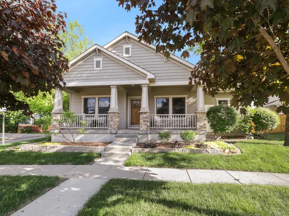 2410 Bristol Dr, Ames, IA 50010