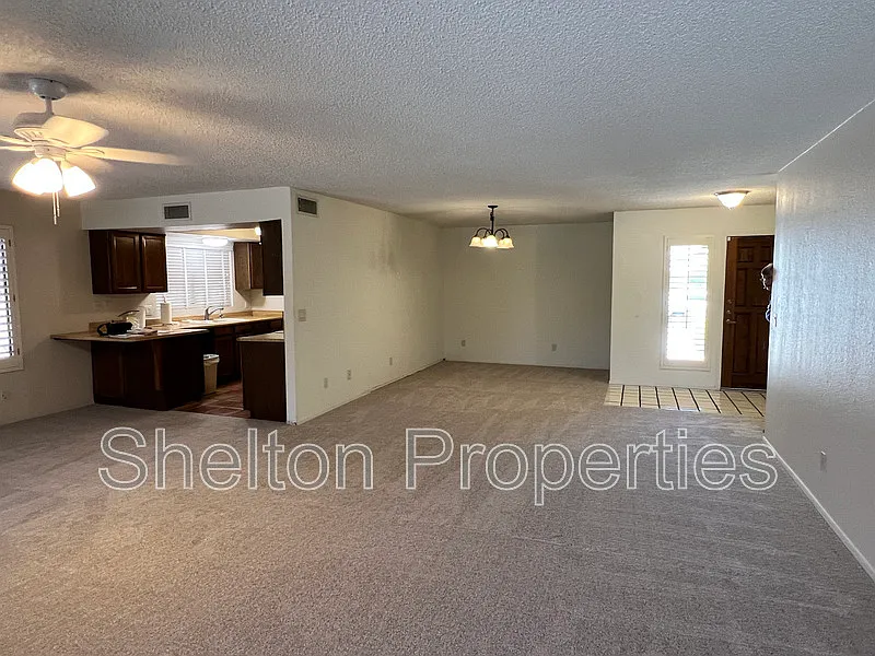 2 bed, 2.0 bath, 1520 sqft, $1,865 — Photo 4