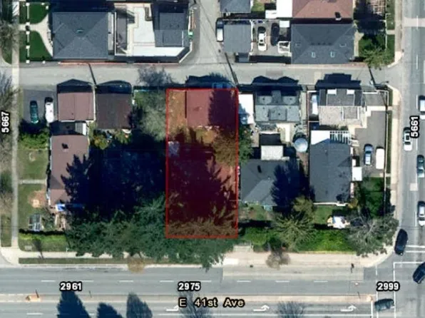 2975 E 41st Ave, Vancouver, BC V5R 2X7