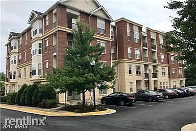 3rd image of 205 Meeting House Station Sq APT 203