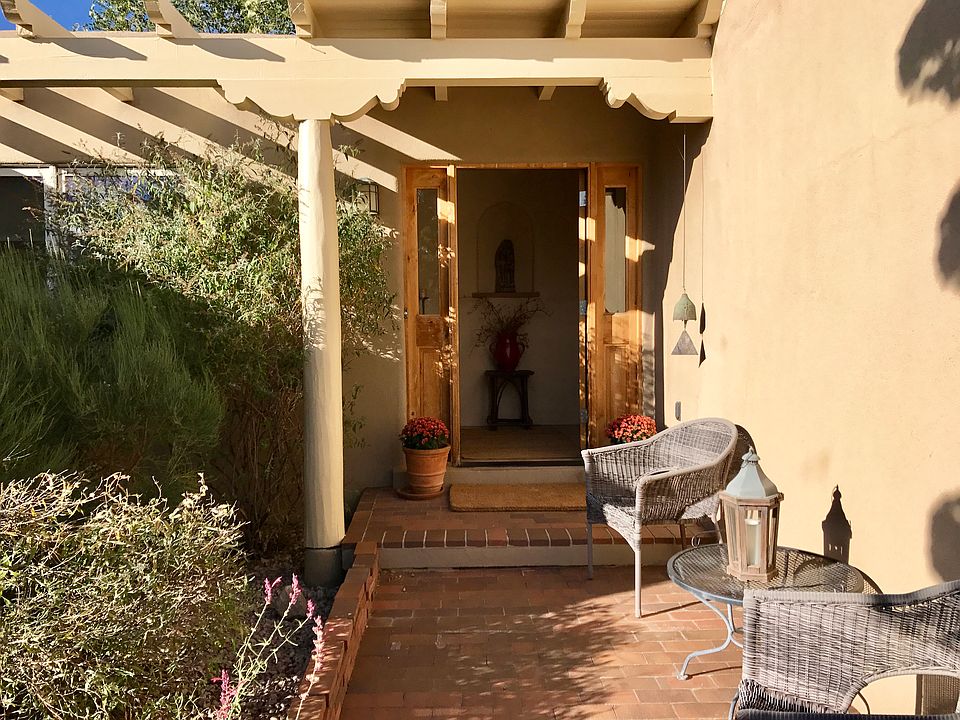 1st image of 2361 Santa Barbara Dr