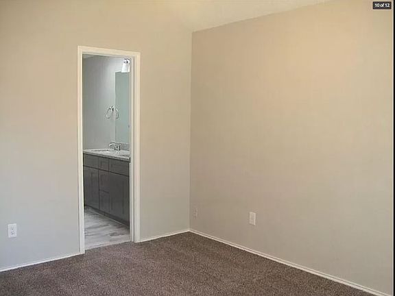 5th image of 505 Picketts Dr