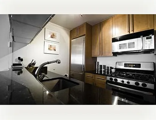 Sold by Nest Seekers International | media 21