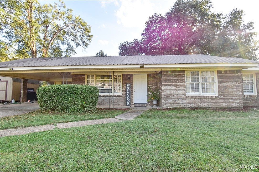 5207 Candlewood Dr, Northport, AL 35473 | Zillow
