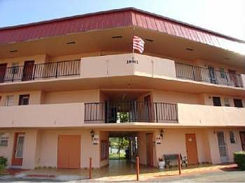 1st image of 19001 NE 14th Ave APT 302