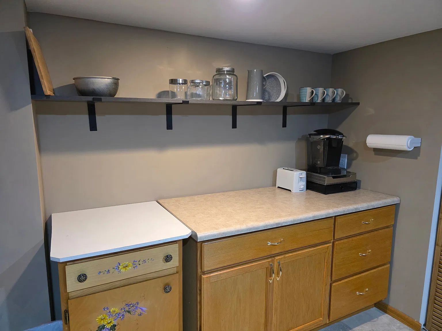 2 bed, 1.0 bath, 1000 sqft, $1,300 — Photo 3