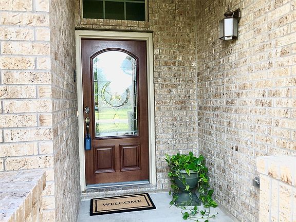 5th image of 27514 Huggins Crest Ct