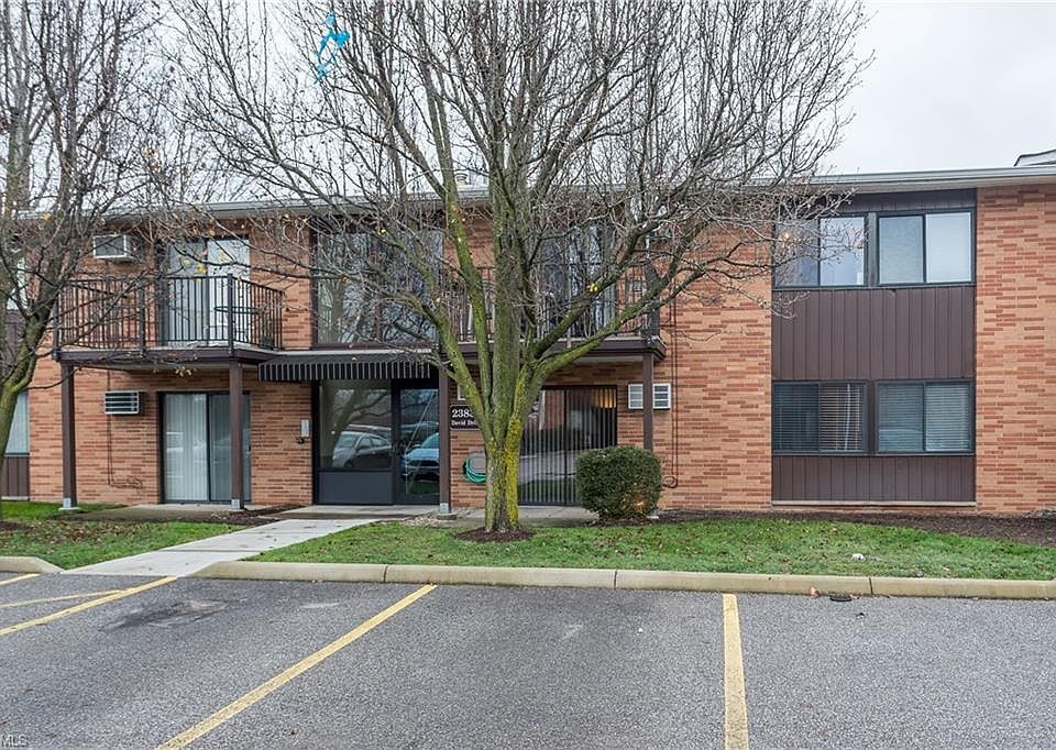 1st image of 23833 David Dr Unit 103