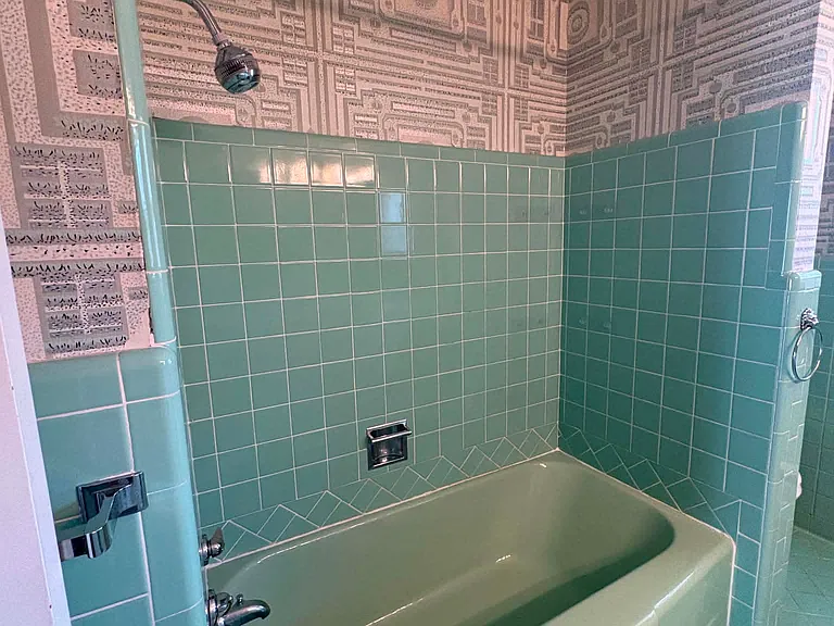 2421 S Boston Ave — Photo 29