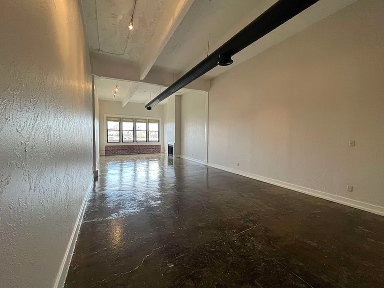 408 S Front St #508 — Photo 6
