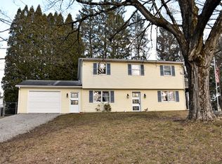 11868 Oakmere Pl, Conneaut Lake, PA 16316