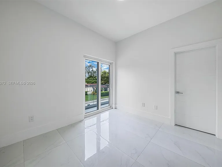 3142 Carter St #3142 — Photo 24